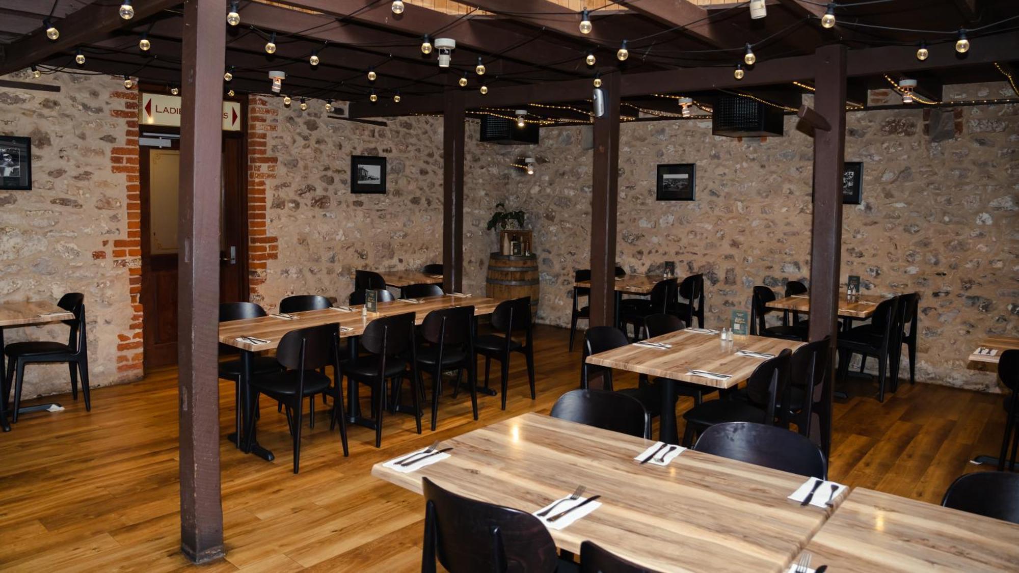 Victoria Hotel סטרת'לבין מראה חיצוני תמונה